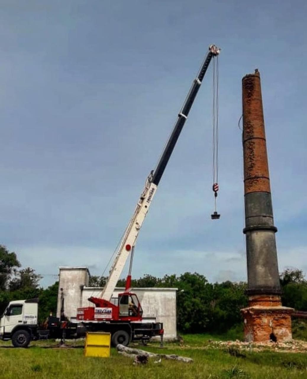 Demolição Chaminés Mapocho - Foto 3