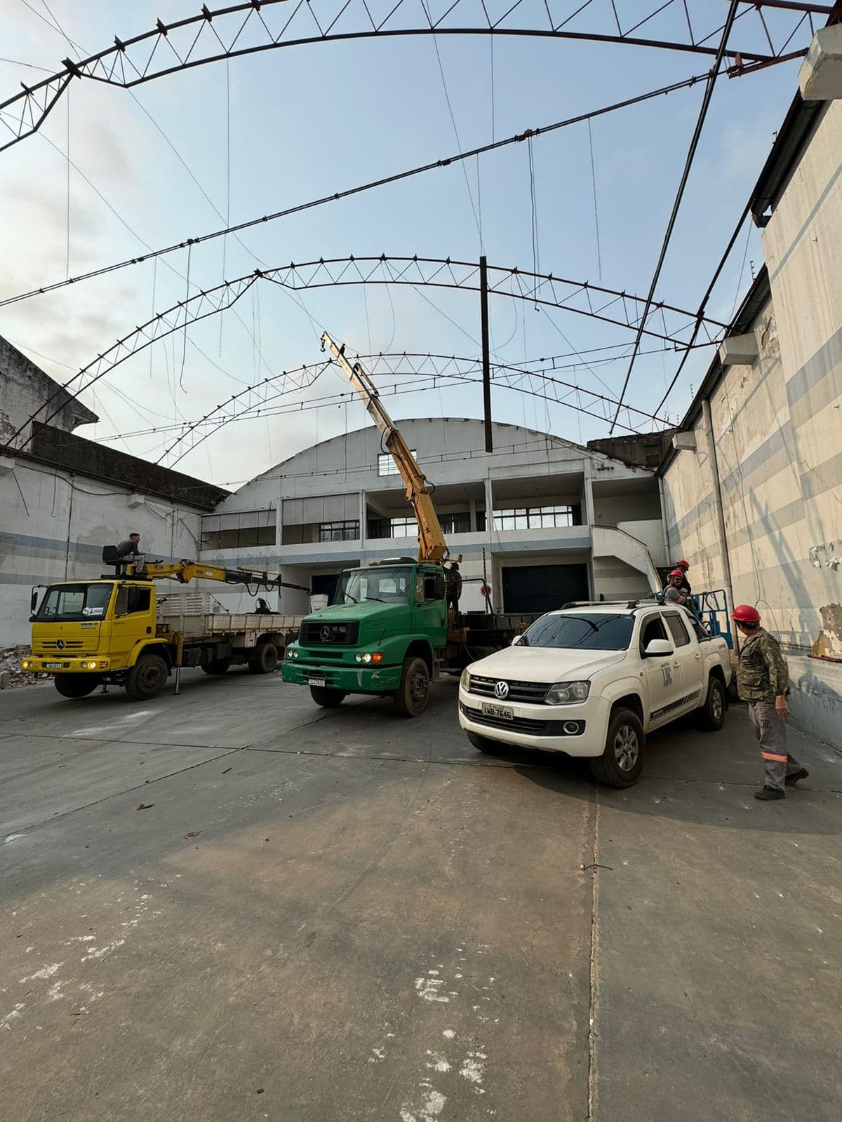 Desmontagem de Estrutura Metálica - Foto 4